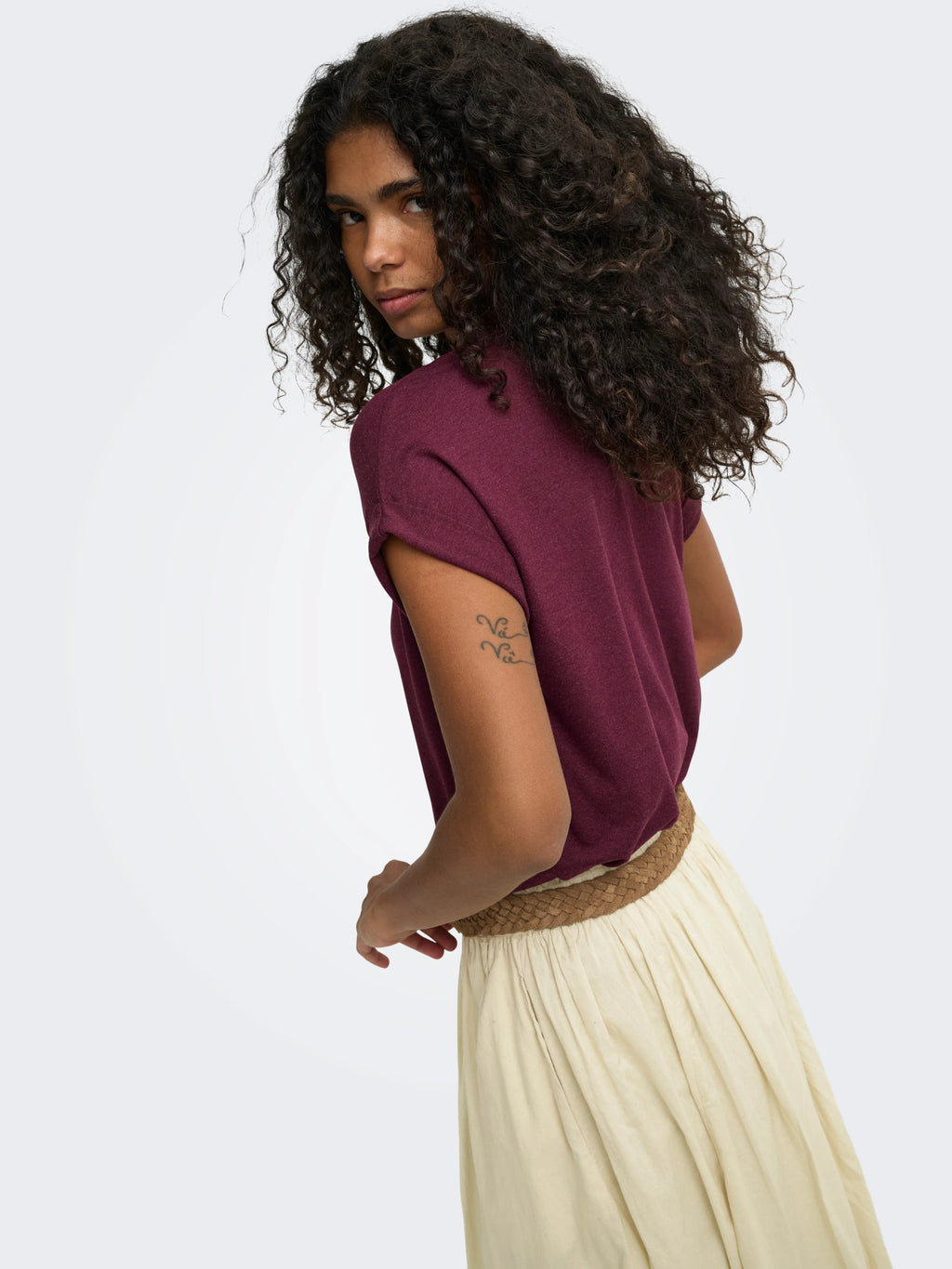 ONLMOSTER S/S O-NECK TOP NOOS JRS