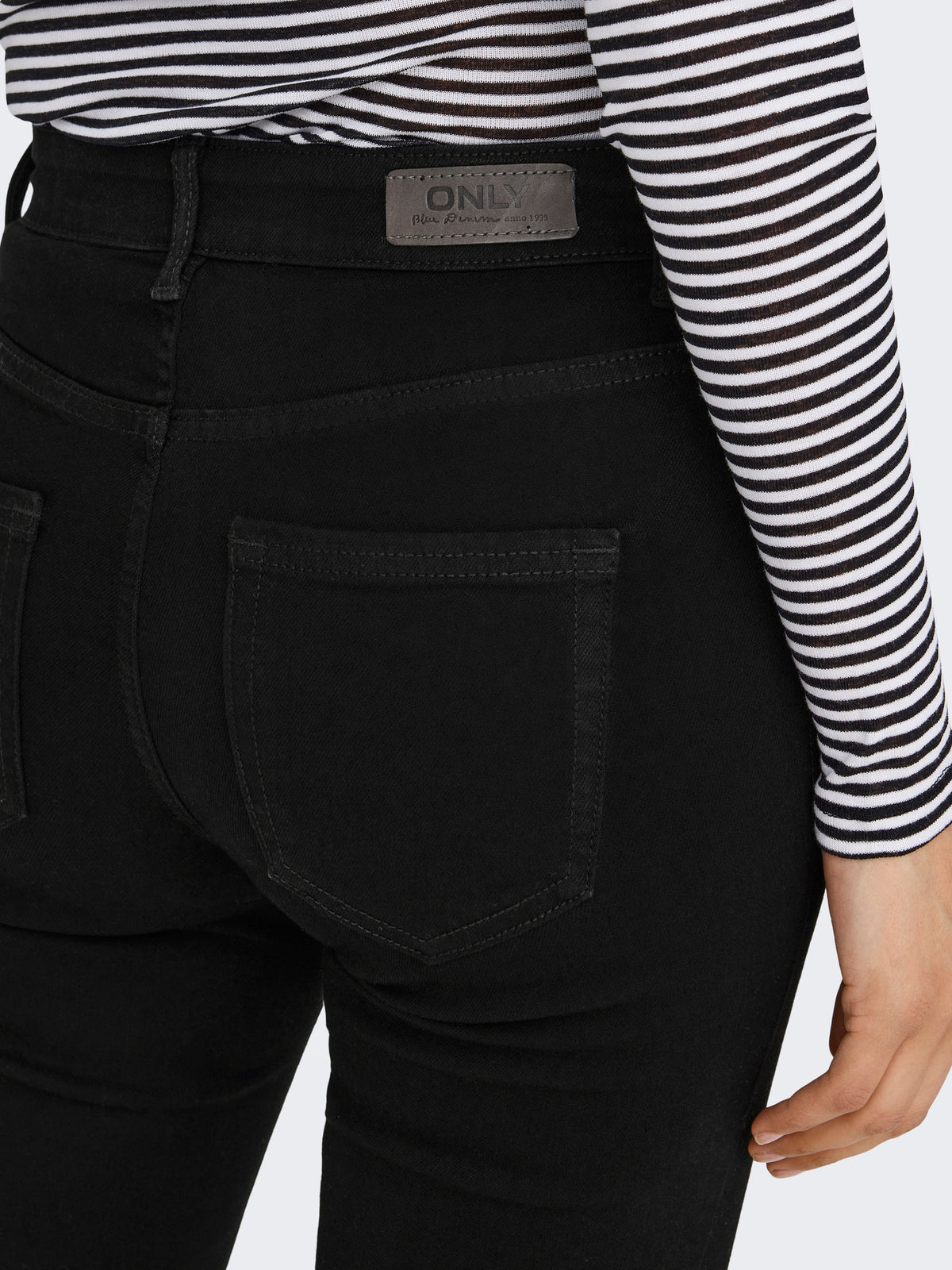 ONLBLUSH MID FLARED DNM REA2343 NOOS