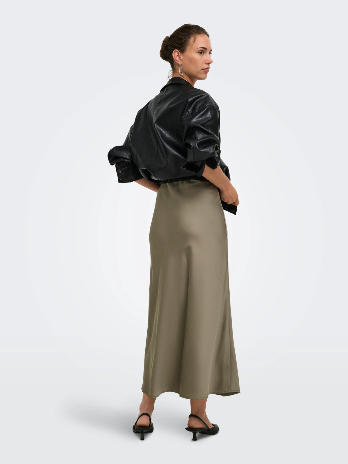 ONLCHIGO ANKEL SATIN SKIRT WVN