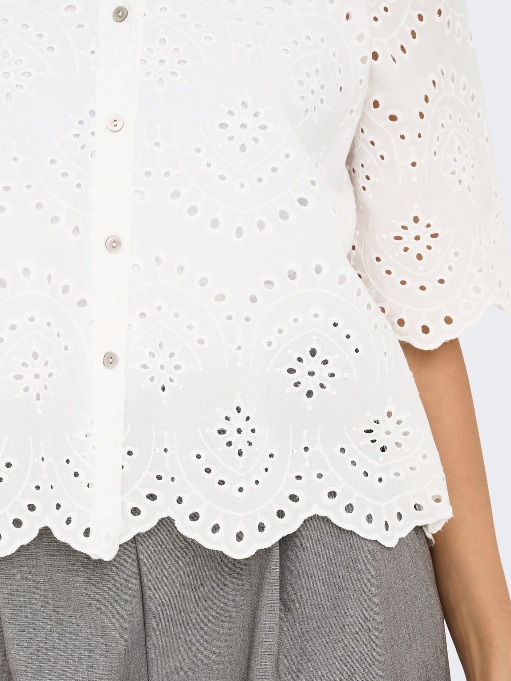 ONLVALAIS S/S SHIRT WVN NOOS