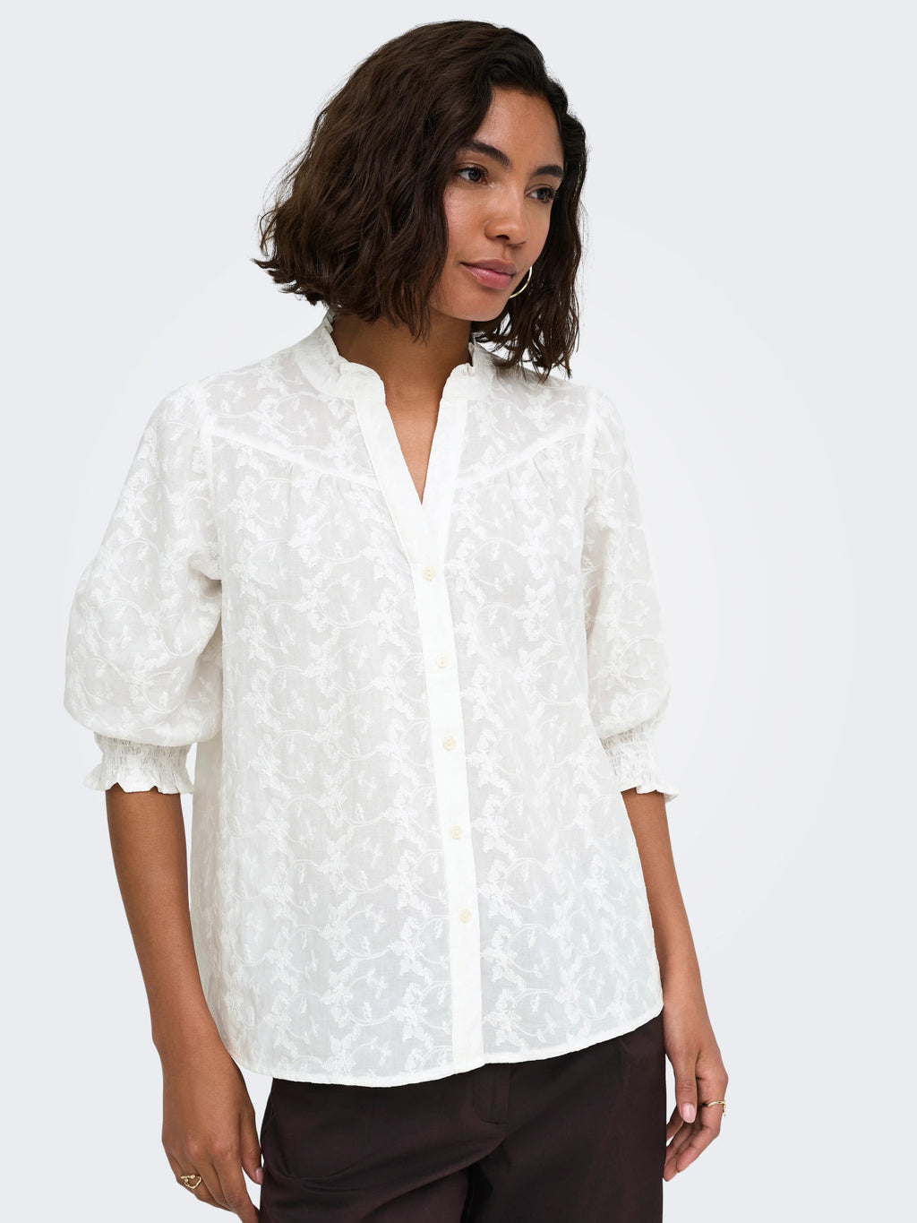 ONLRAYA 3/4 EMB SHIRT WVN NOOS