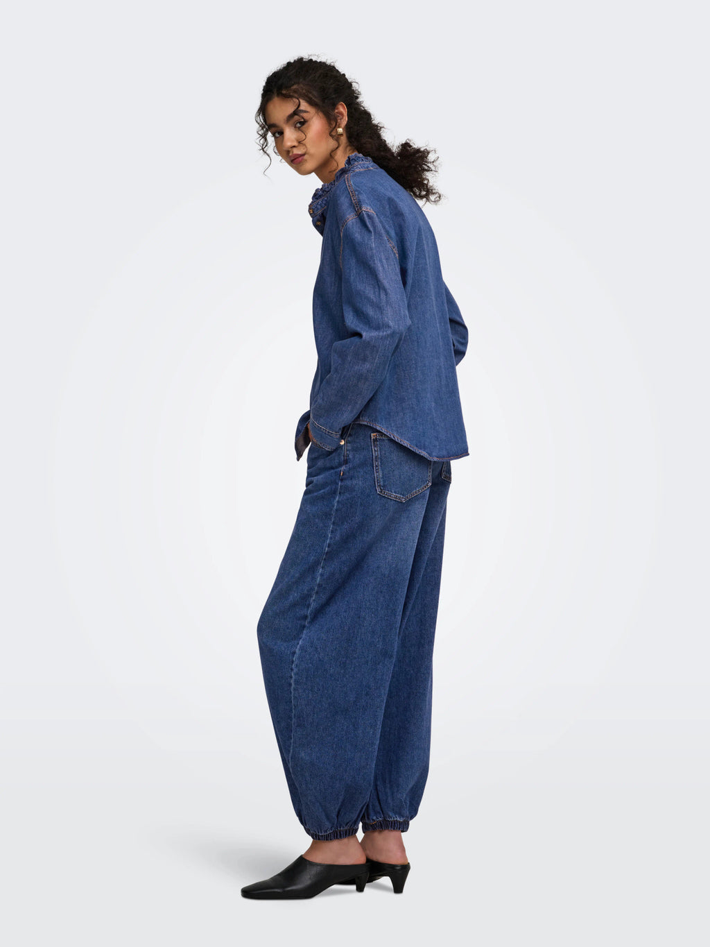 ONLALARA L/S FRILL DNM SHIRT AKM