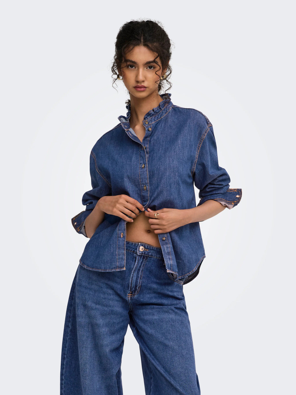 ONLALARA L/S FRILL DNM SHIRT AKM